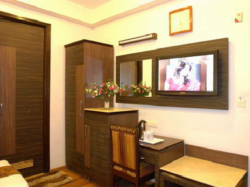 Hotel Sunstar Heights Delhi Kültér fotó